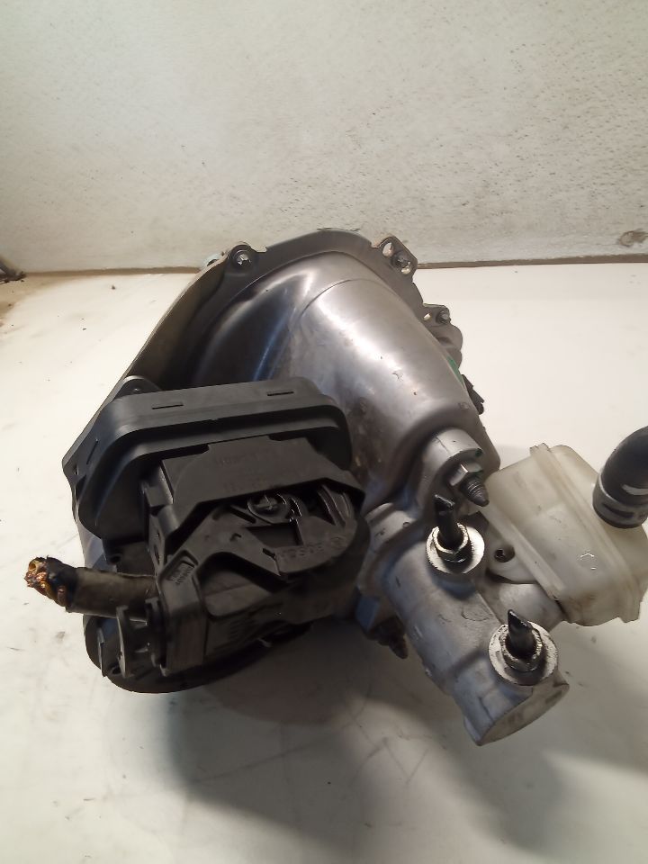 Part image 11