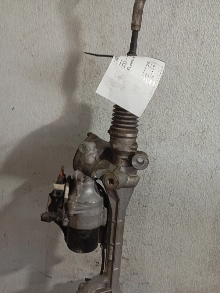Part image 3