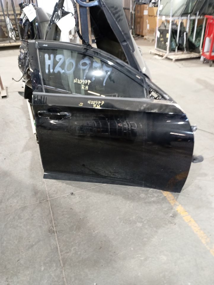 2018 Honda ACCORD Door Assembly, Fr