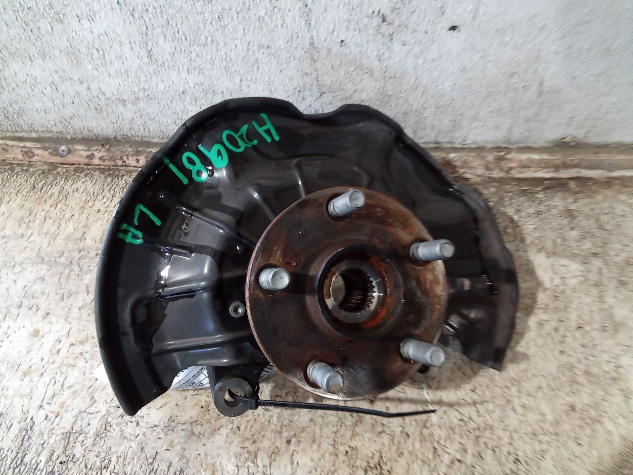 Part image 4