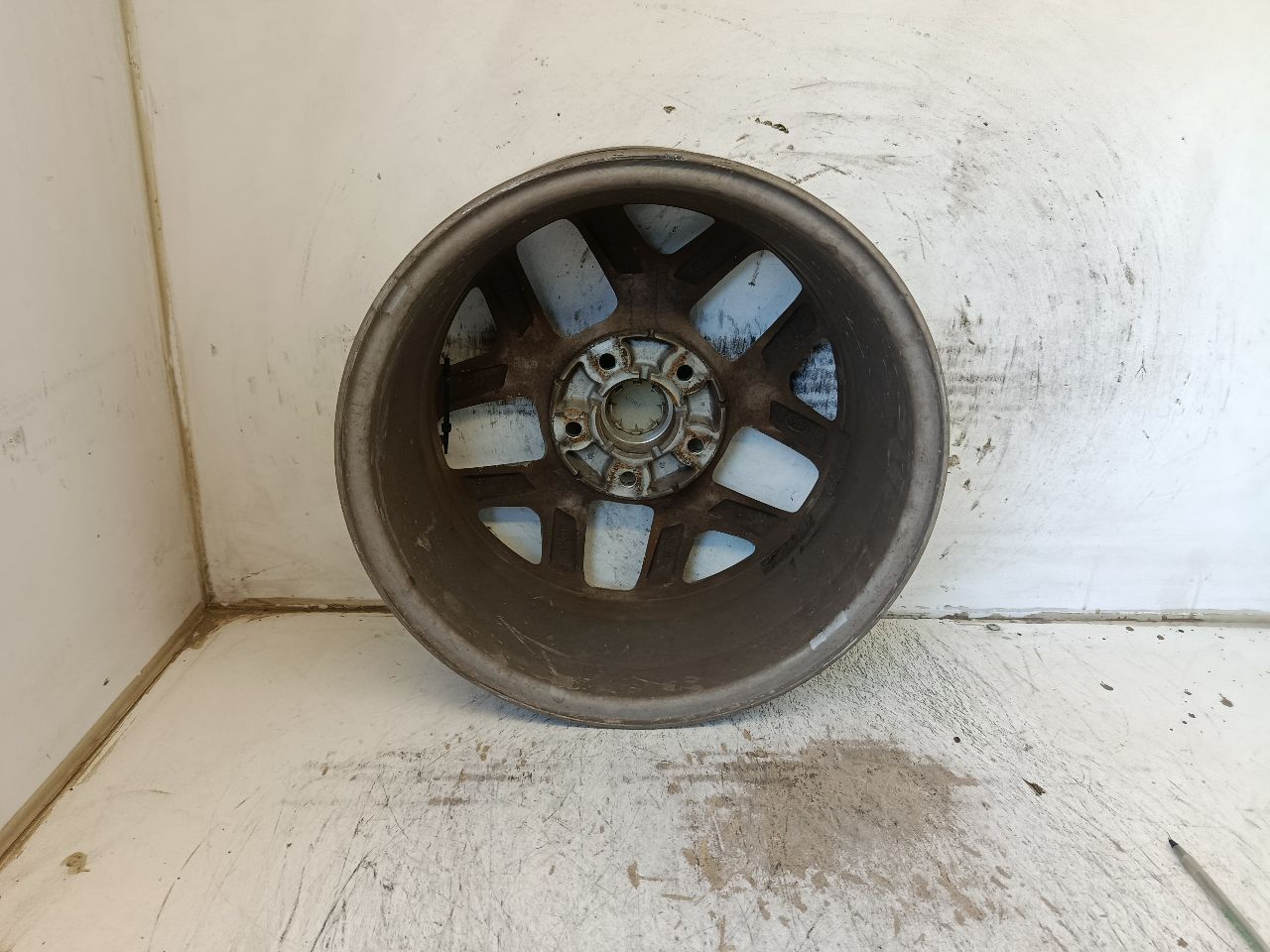 Part image 3