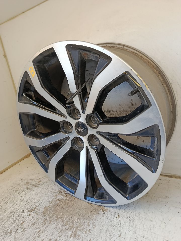 Part image 3