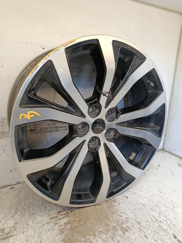 Part image 3