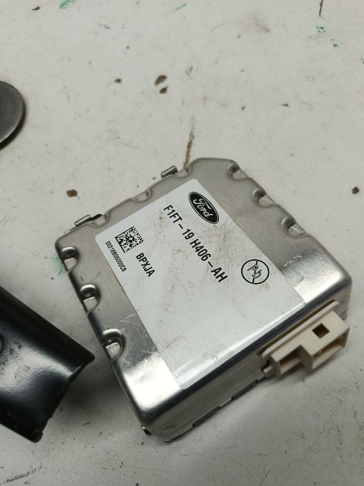 Part image 8