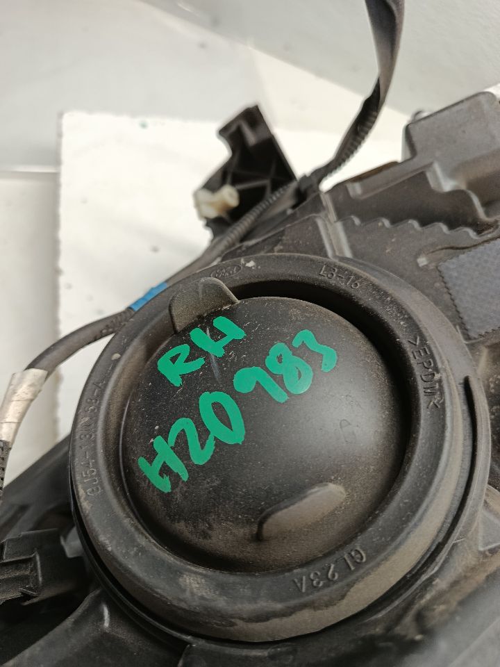 Part image 11
