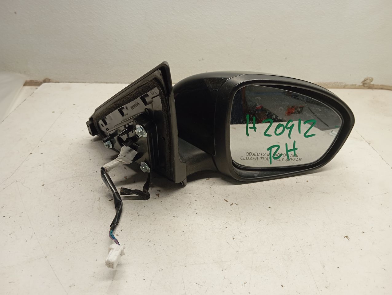 Part image 1