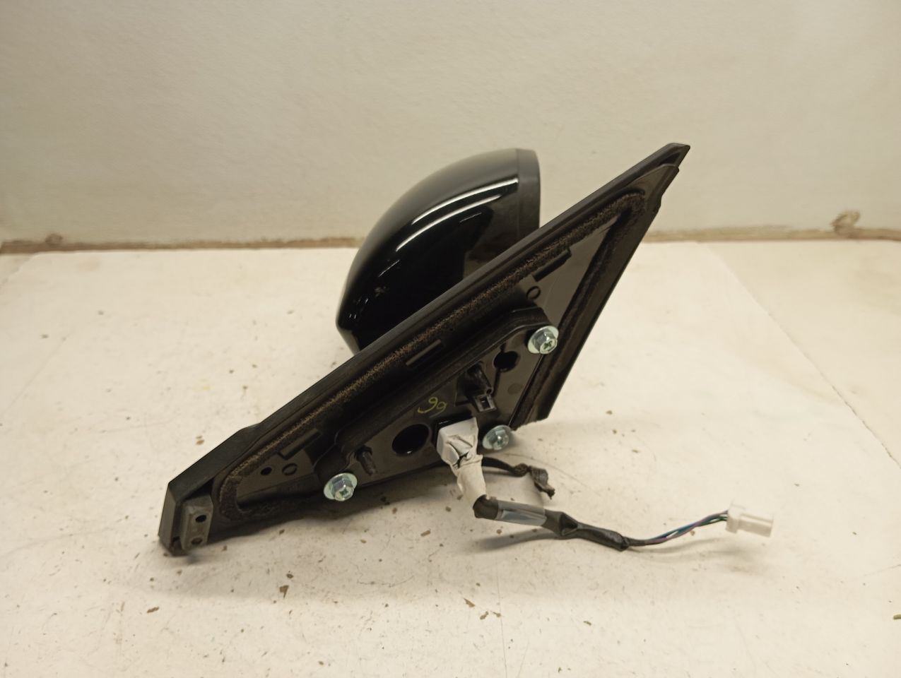 Part image 4