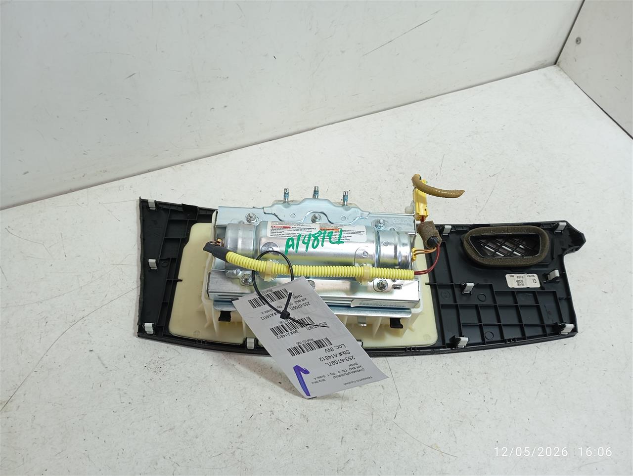 Part image 1