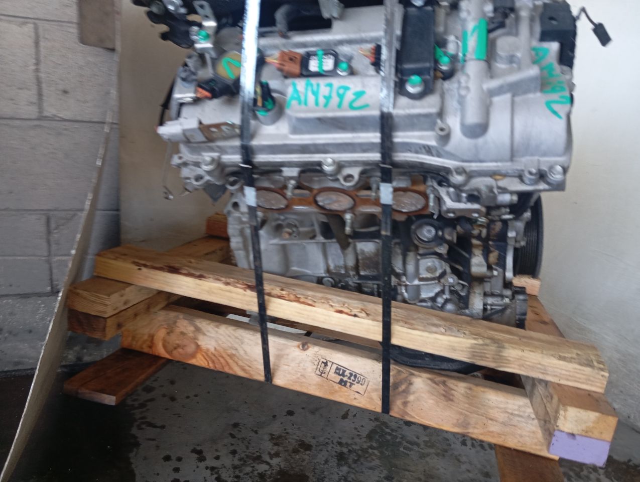 Part image 7