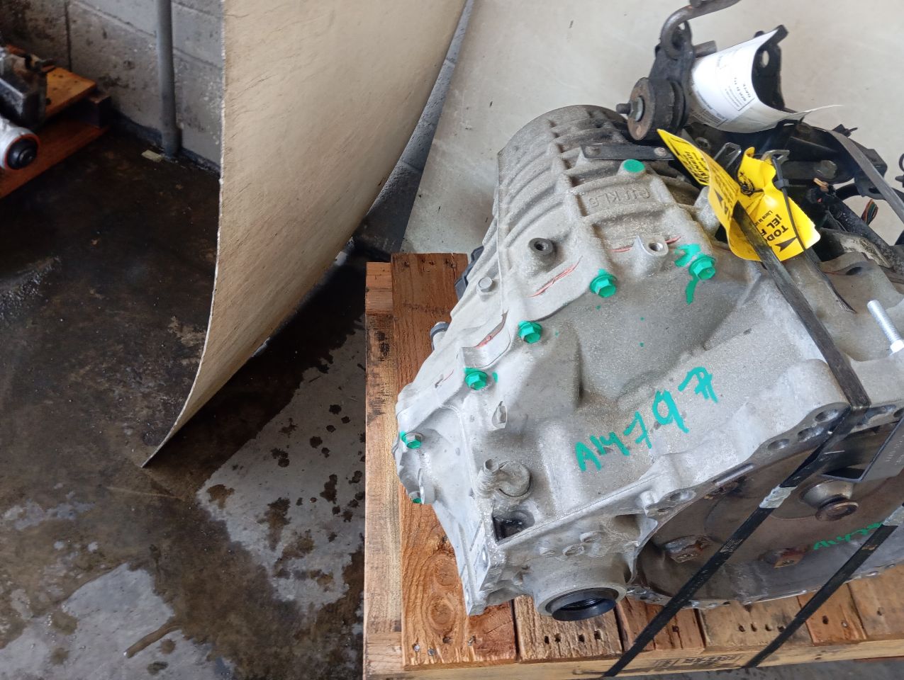 Part image 4