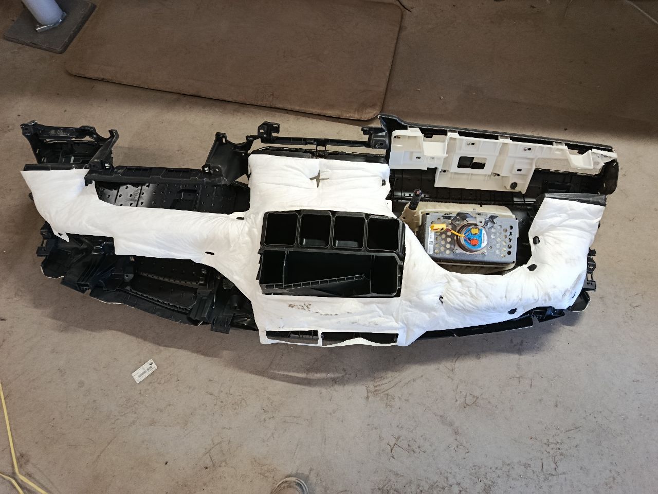 Part image 3