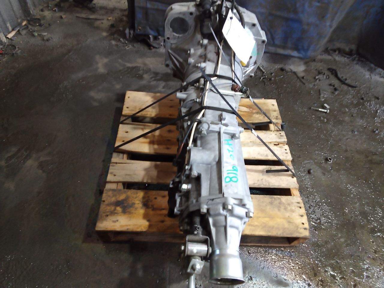 Part image 4