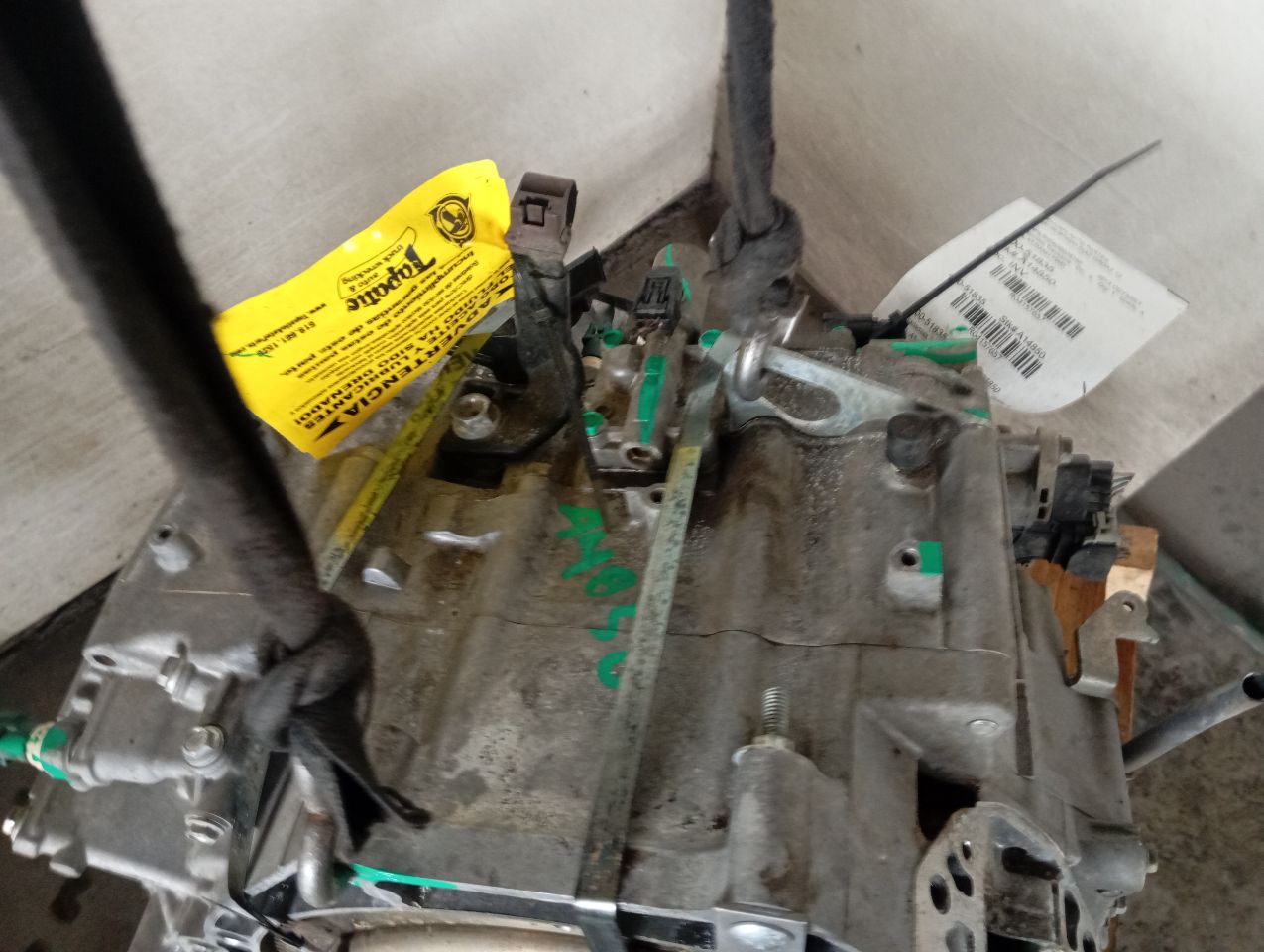 Part image 3
