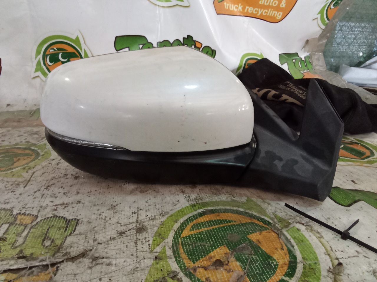 Part image 2