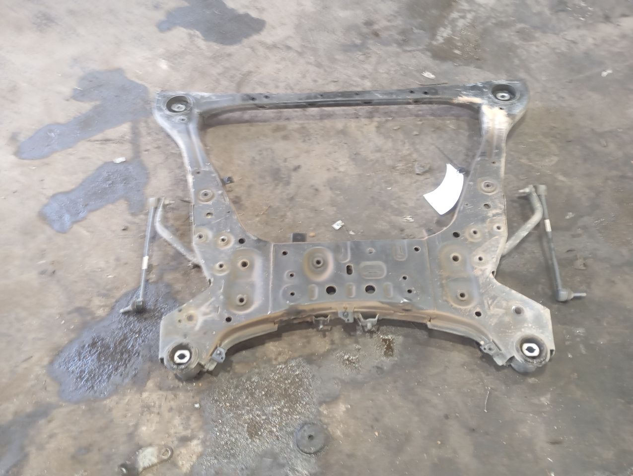 Part image 3