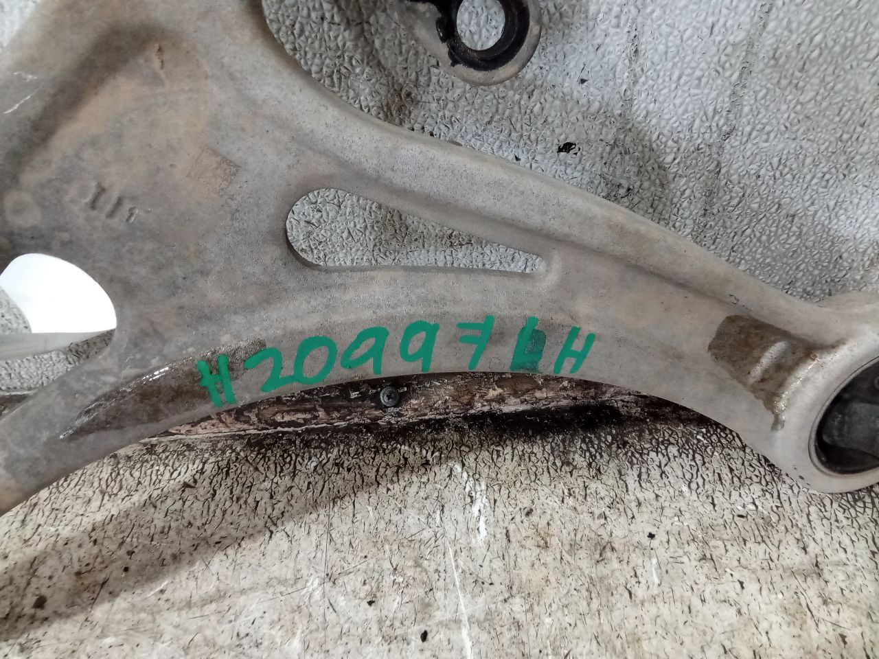 Part image 3