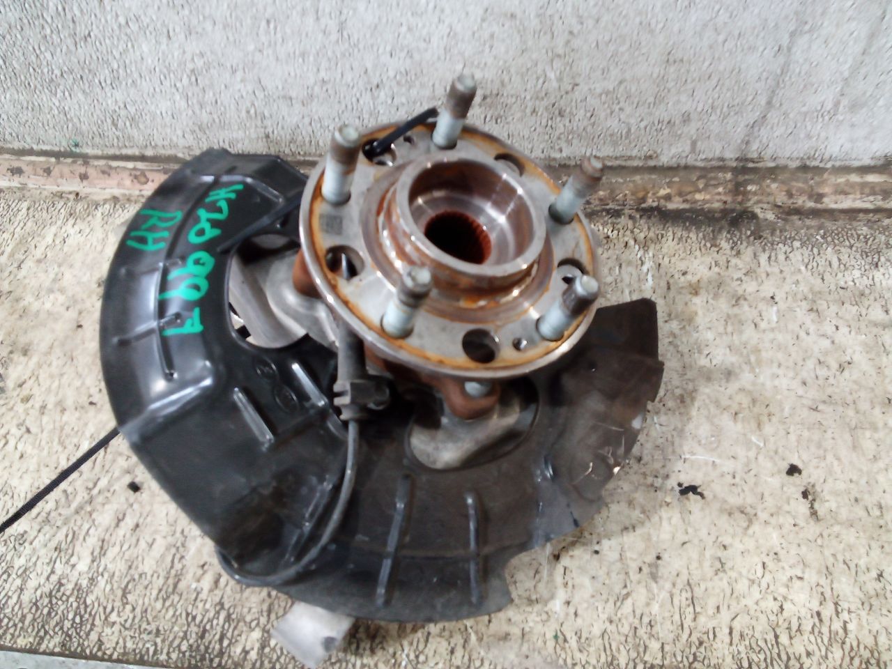 Part image 3