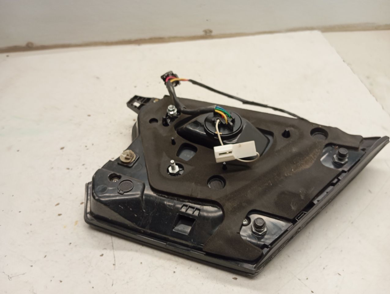 Part image 14