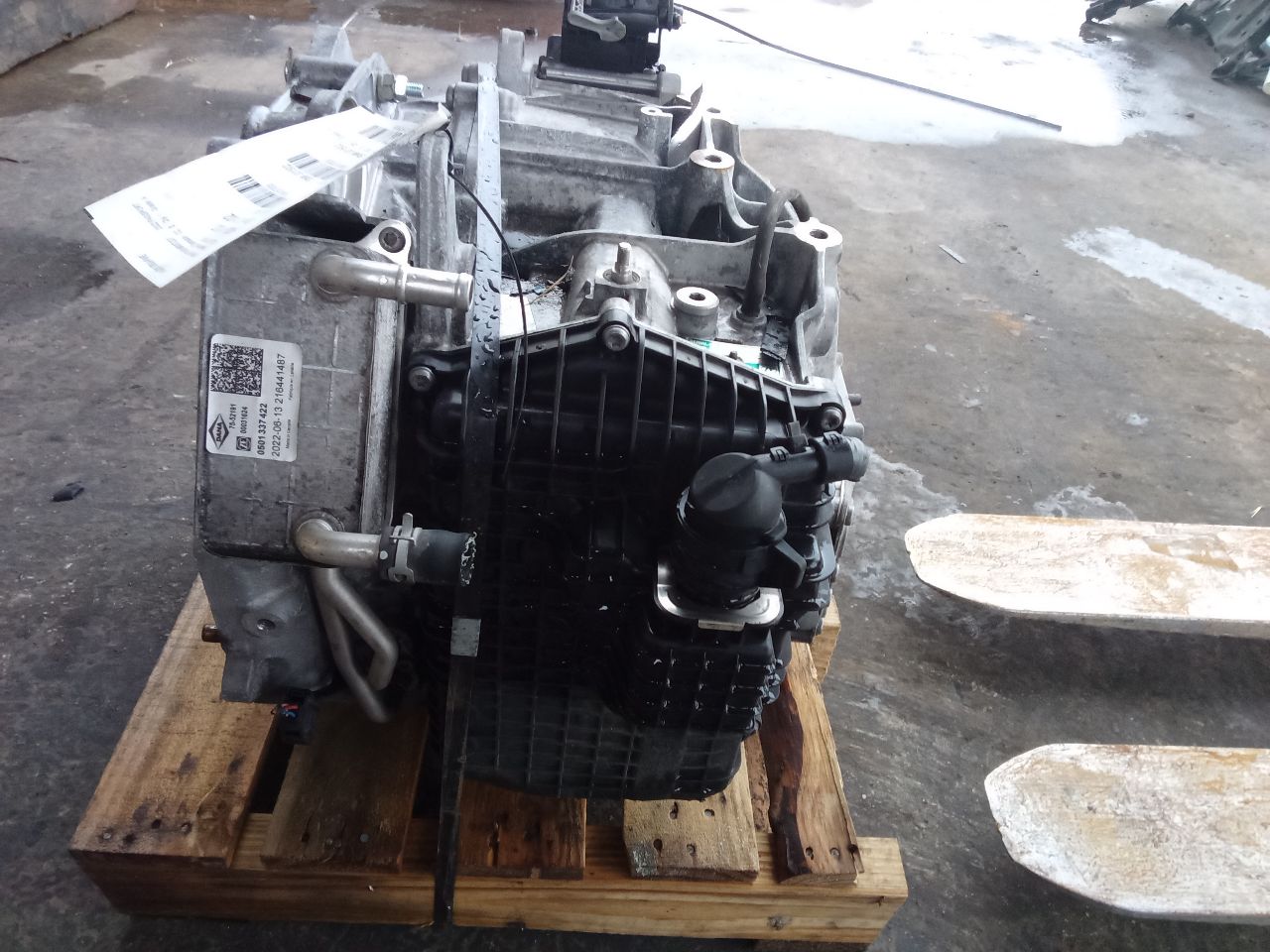 Part image 8