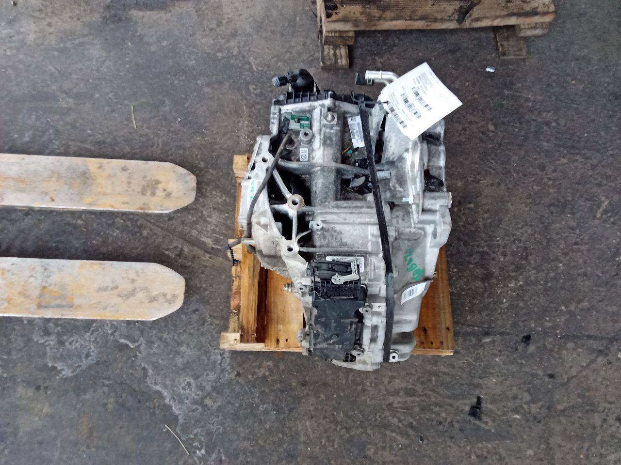 Part image 11
