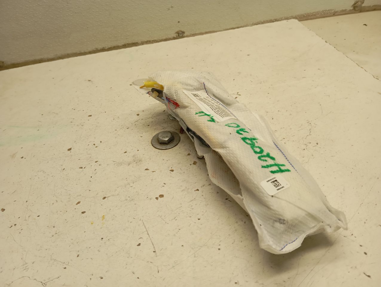 Part image 3