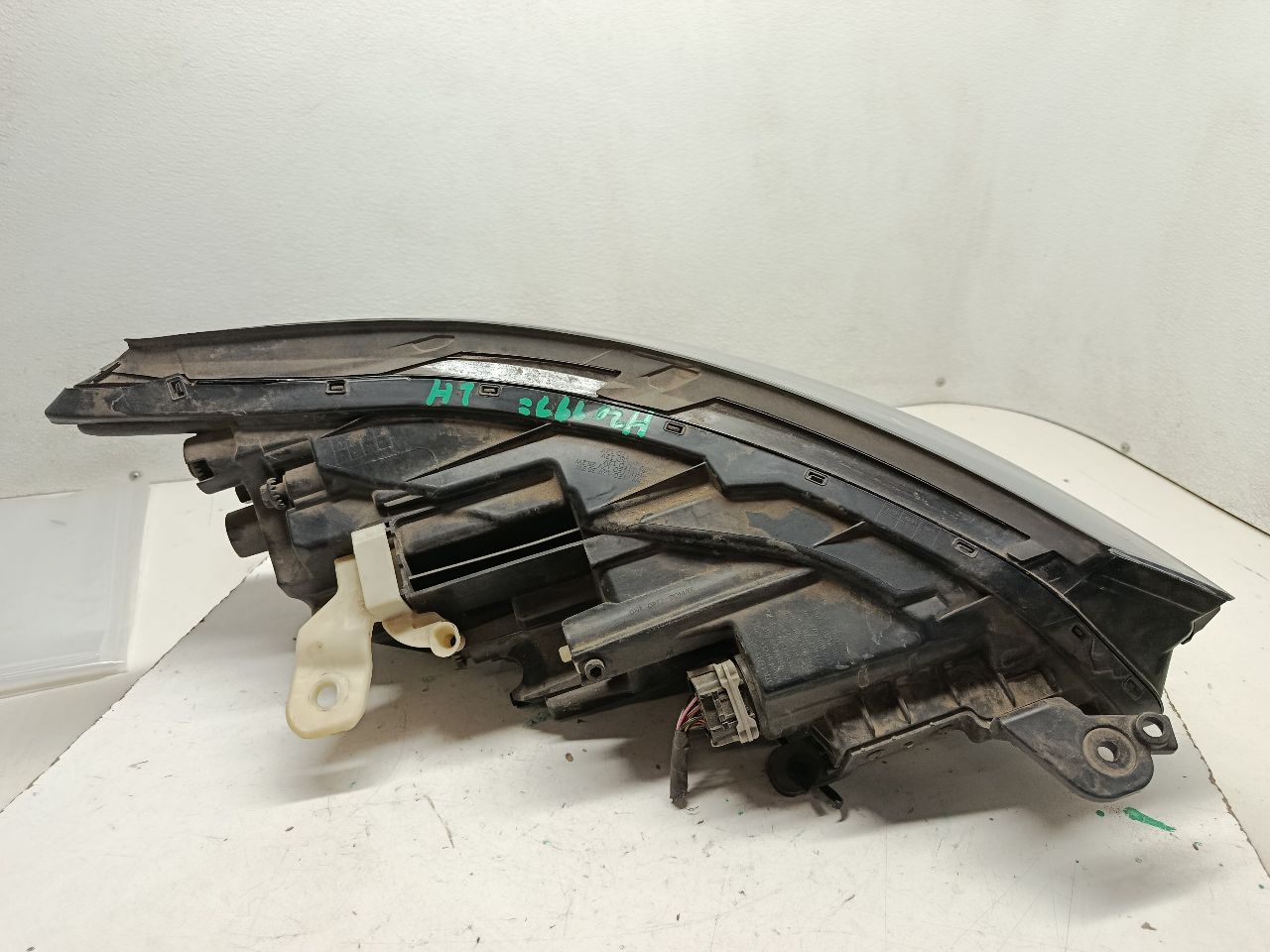 Part image 4