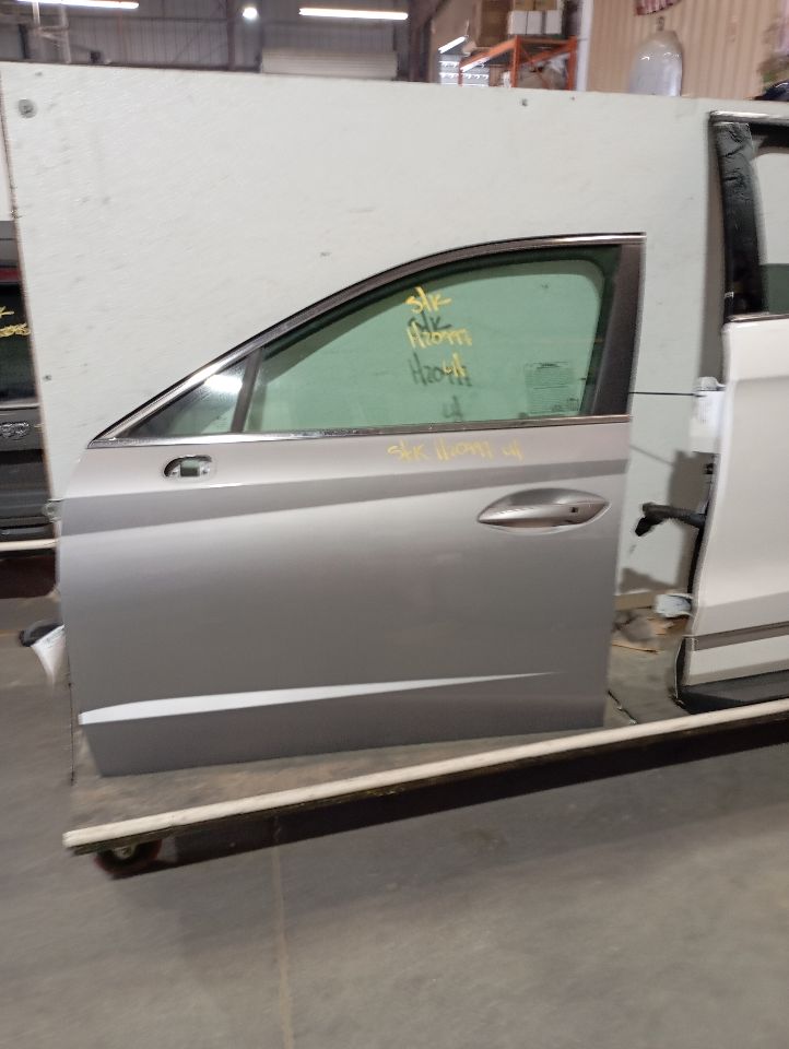 2023 Hyundai SONATA Door Assembly, Fr