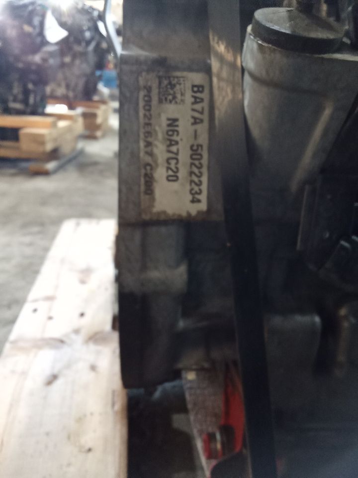 Part image 5