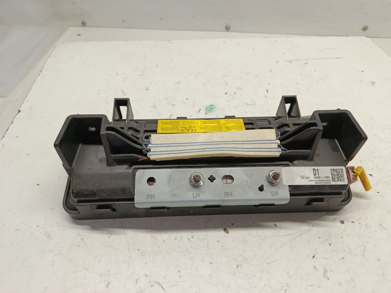 Part image 3