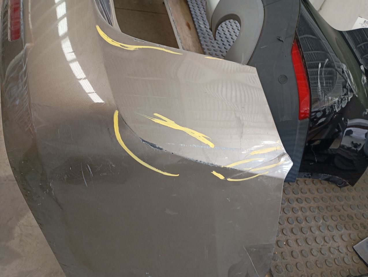 Part image 5