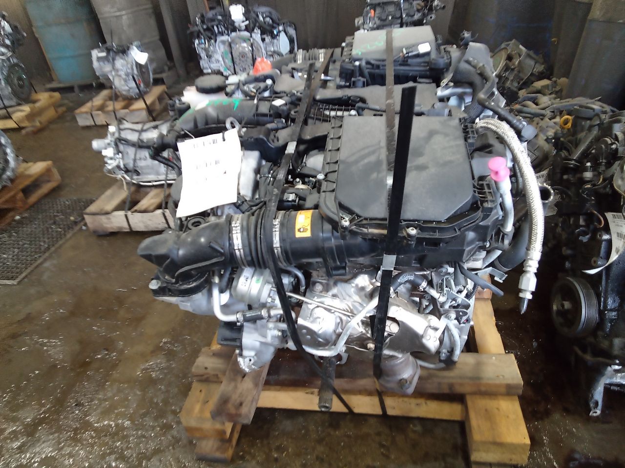 Part image 3