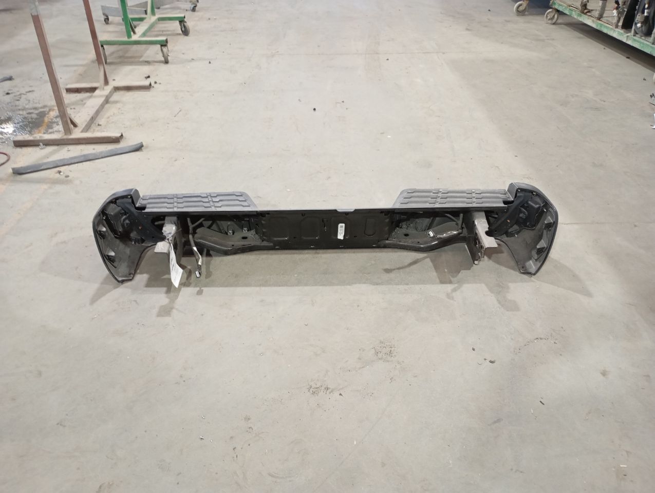 Part image 3