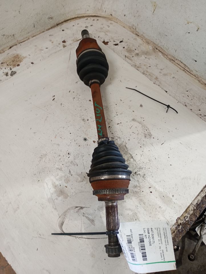 2009 Toyota MATRIX Axle Shaft