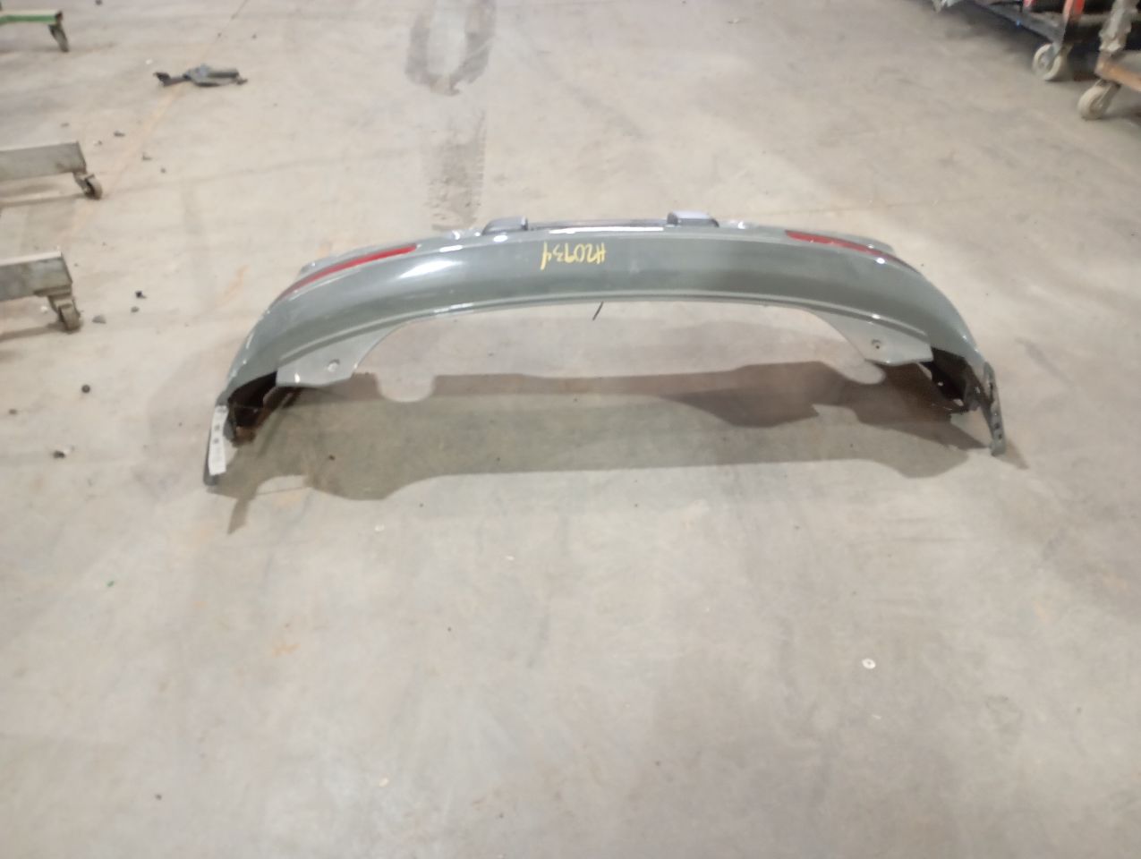 Part image 3