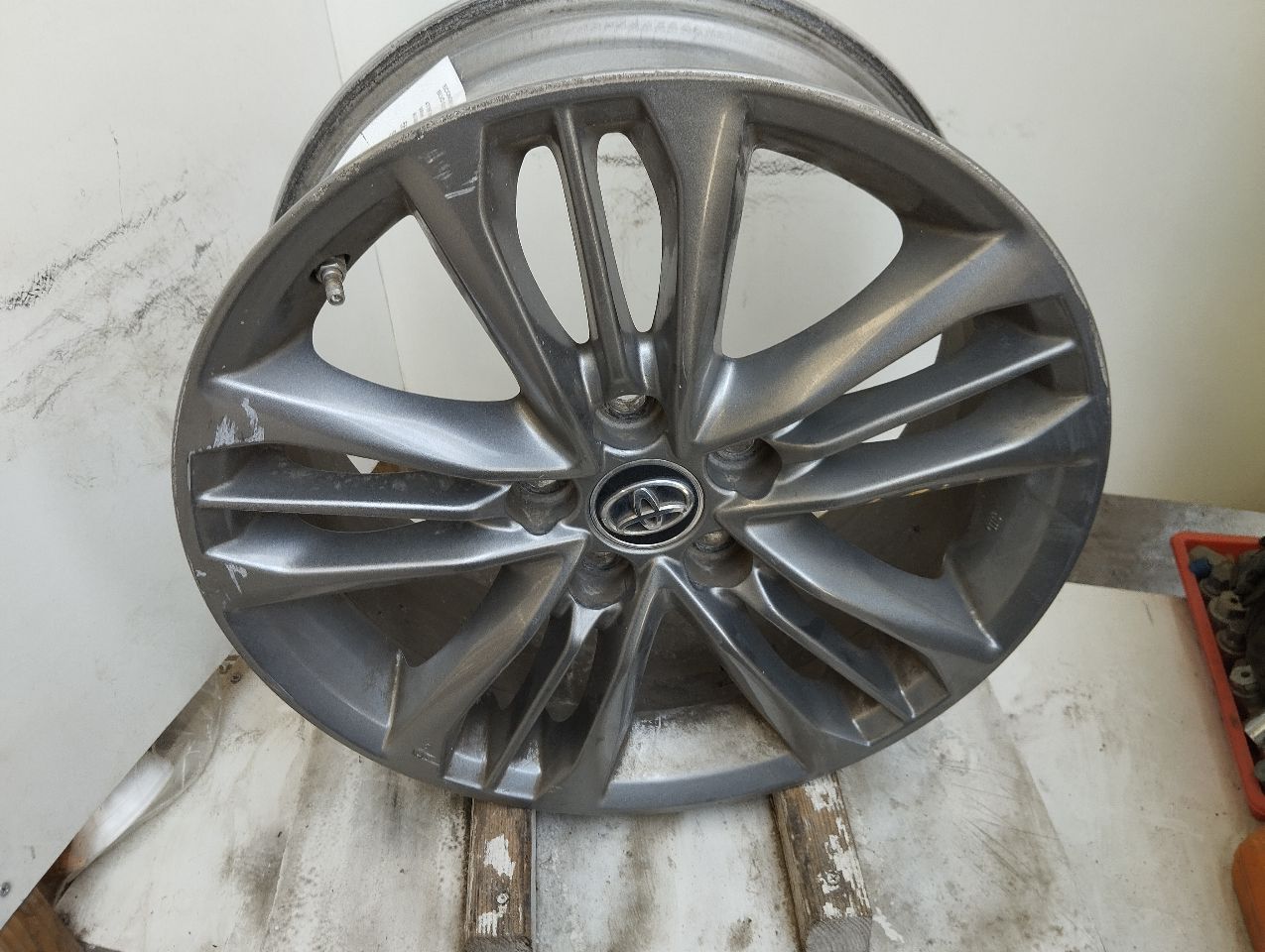 Part image 2