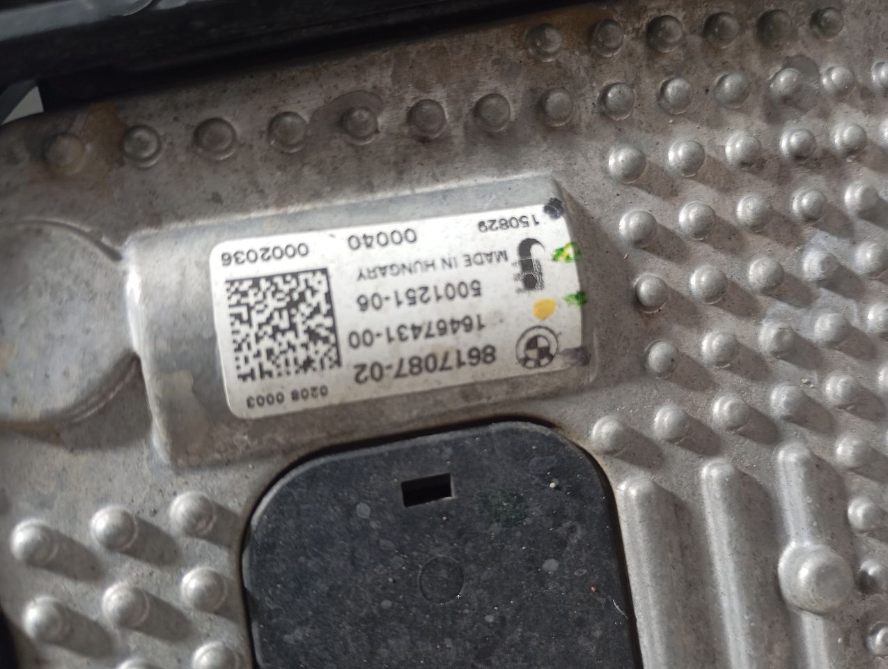 Part image 4