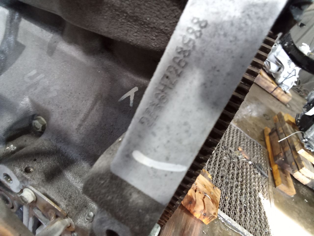 Part image 17