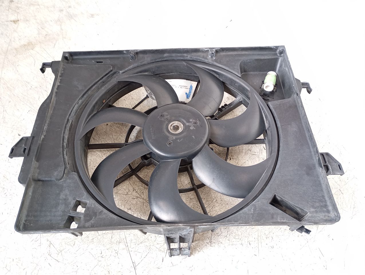 Part image 3