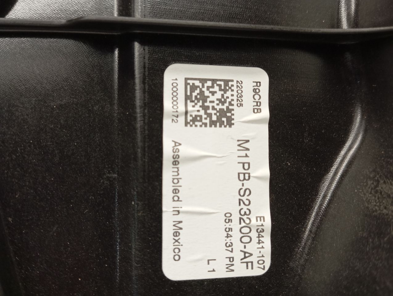 Part image 3