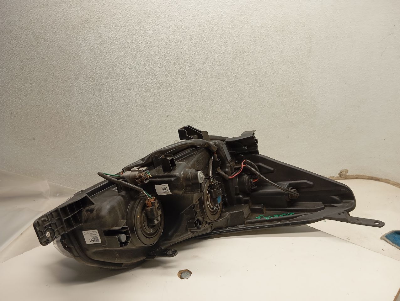 Part image 6