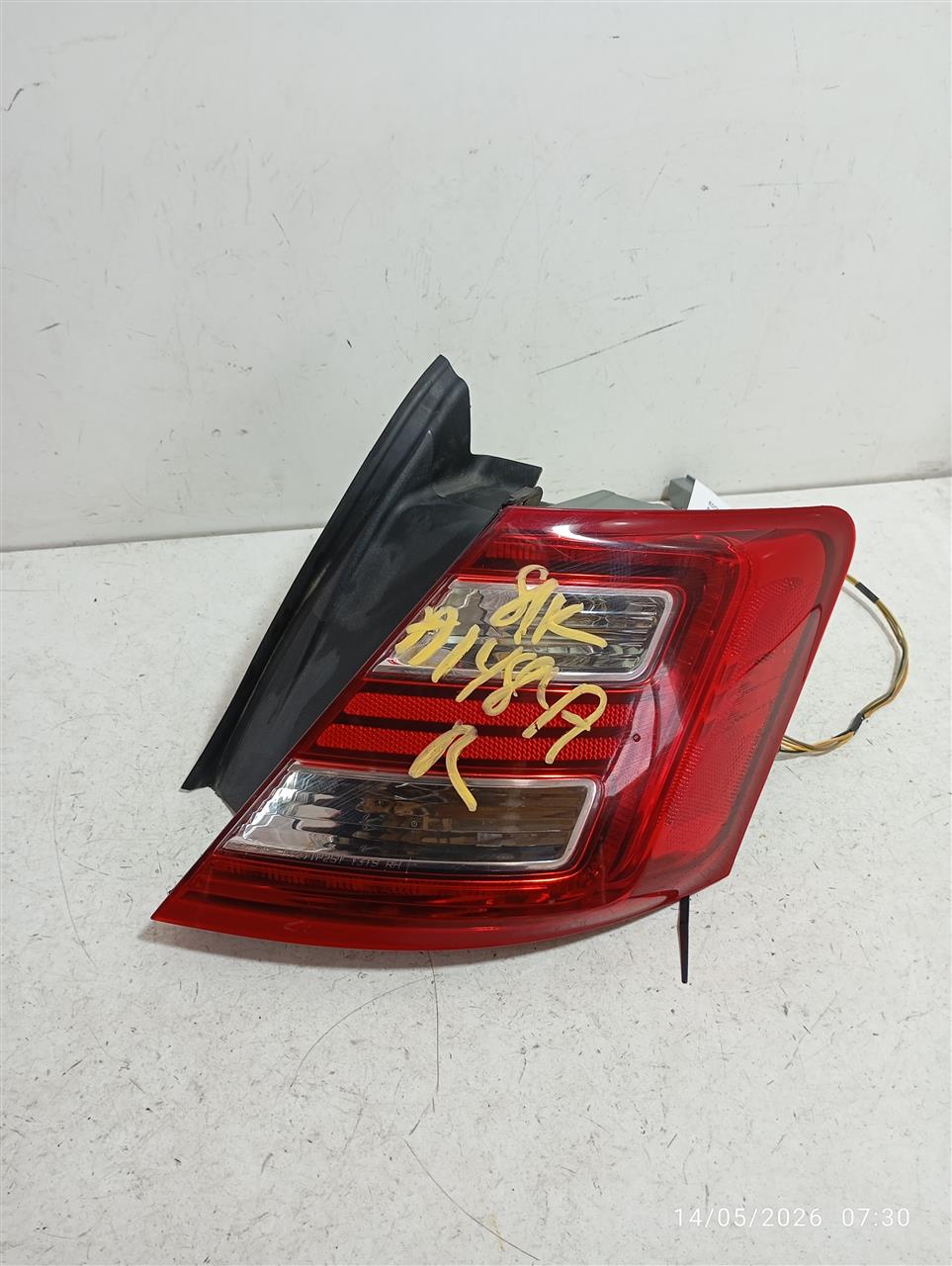 2014 Ford TAURUS Tail Lamp