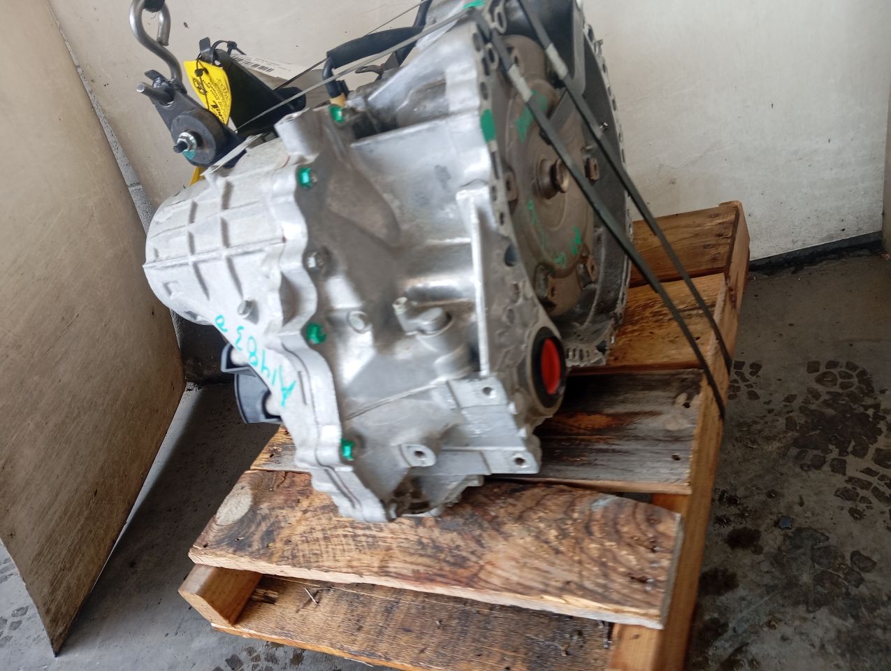 Part image 14