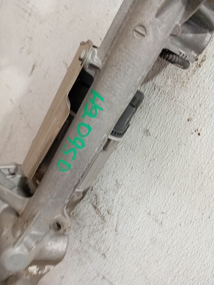 Part image 7
