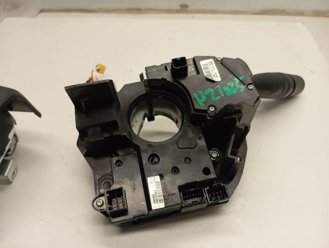 Part image 10