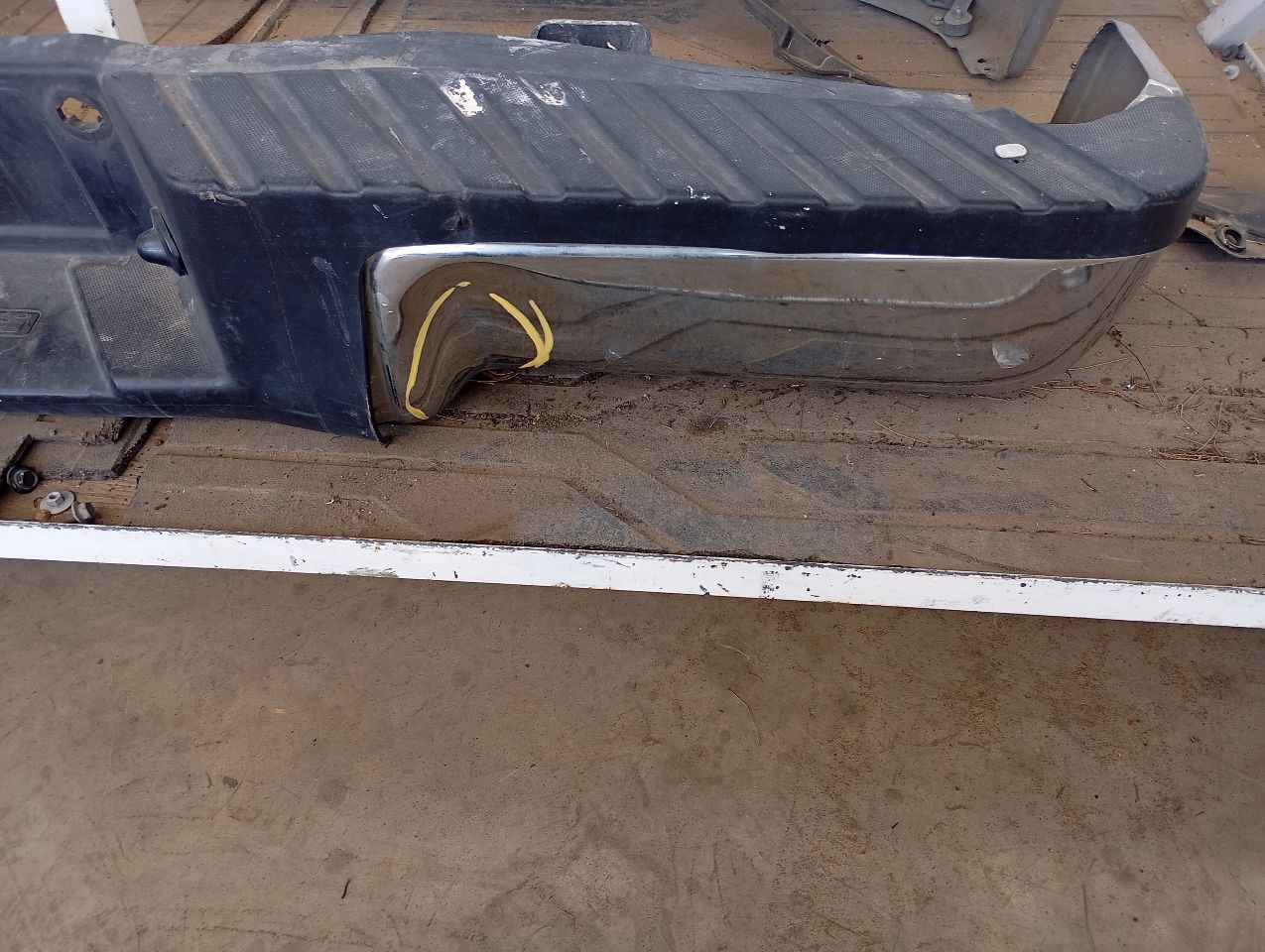 Part image 3