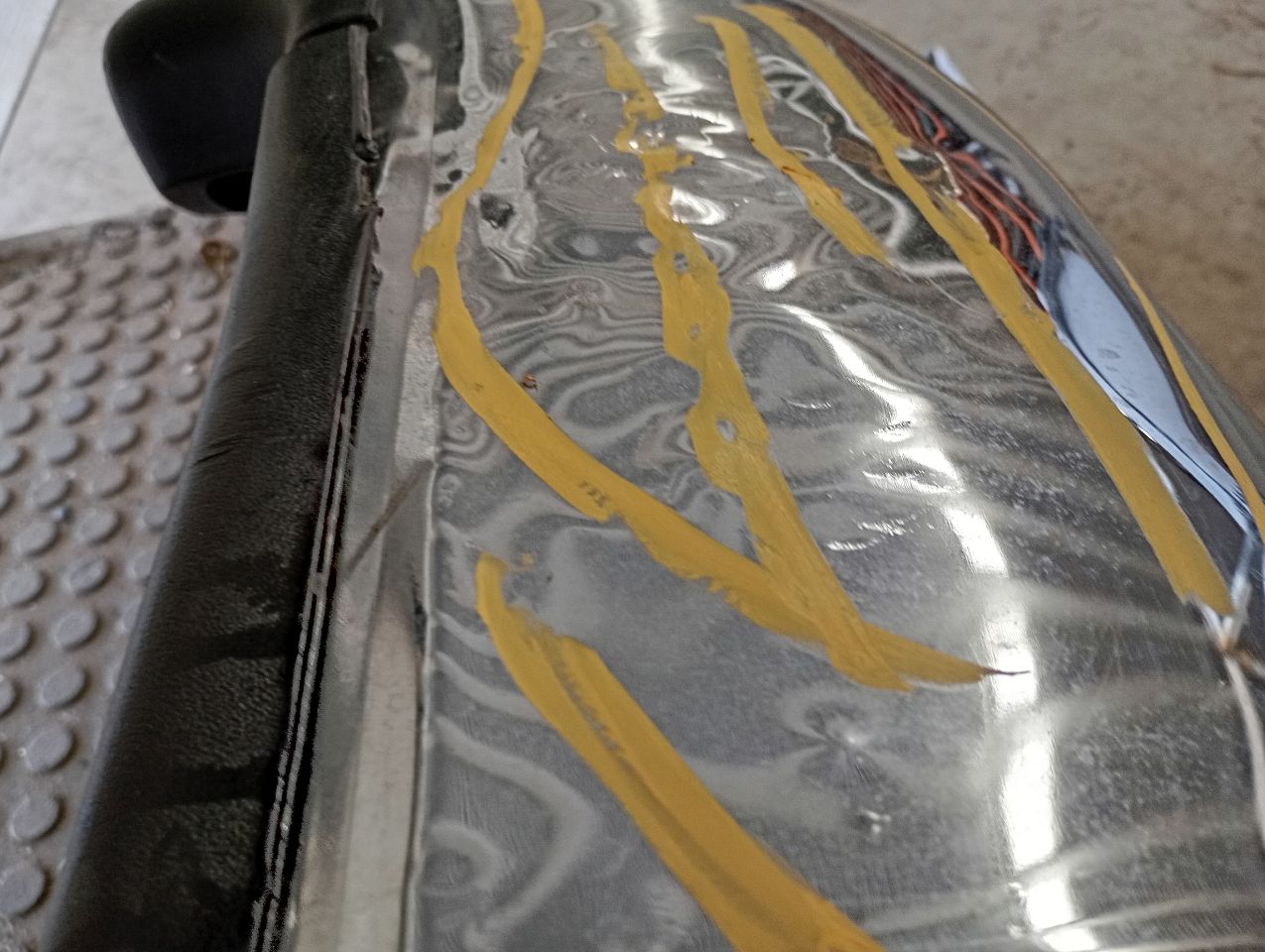 Part image 9