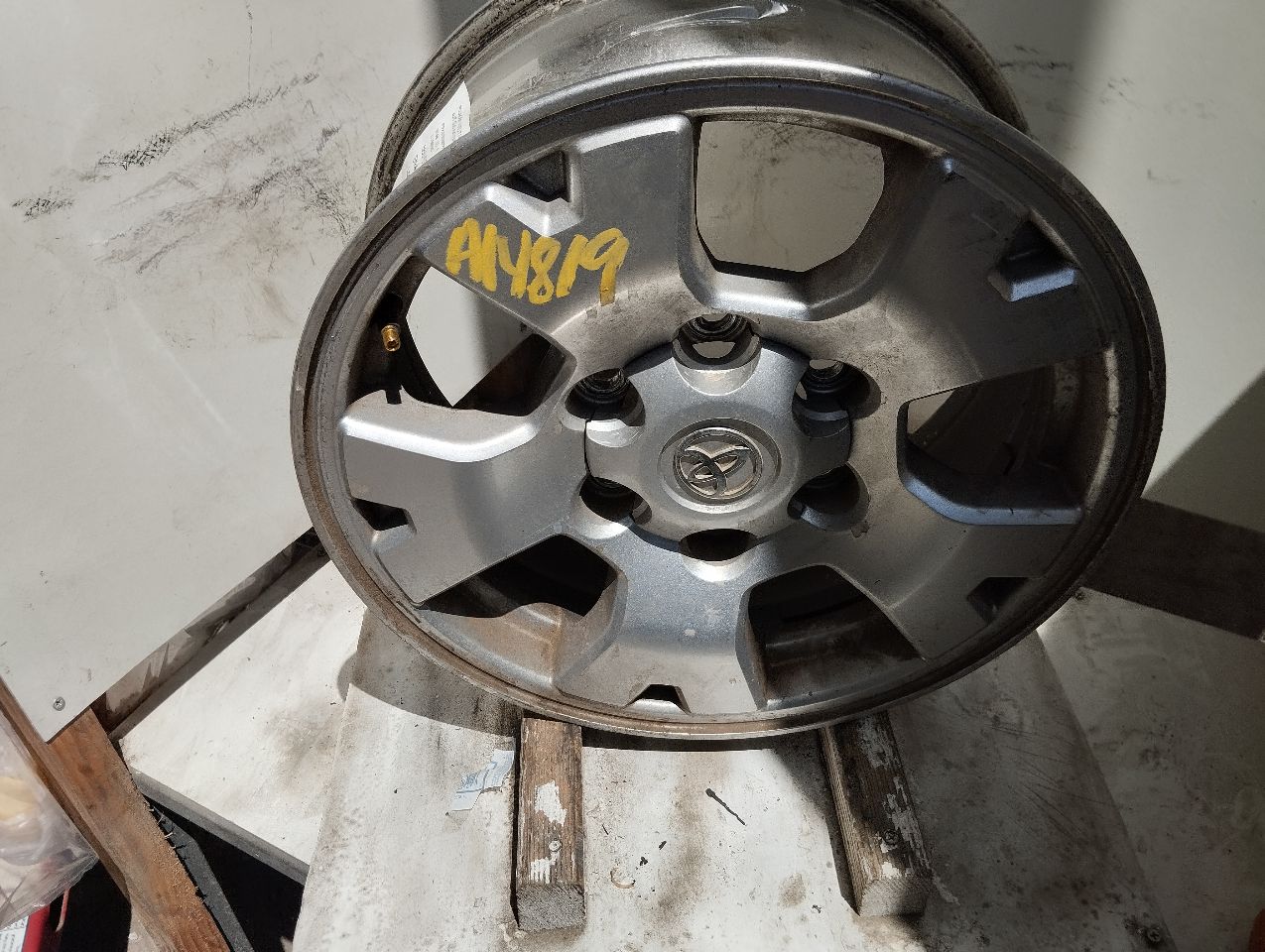 Part image 2