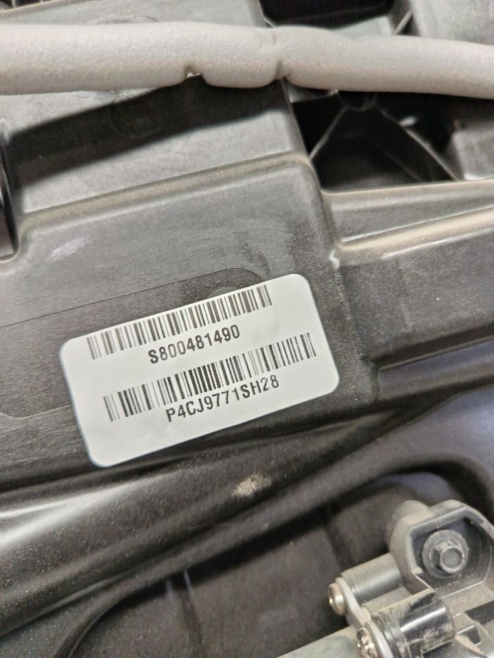 Part image 3