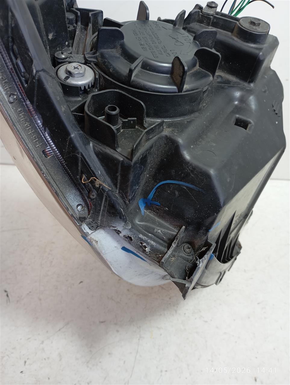 Part image 3
