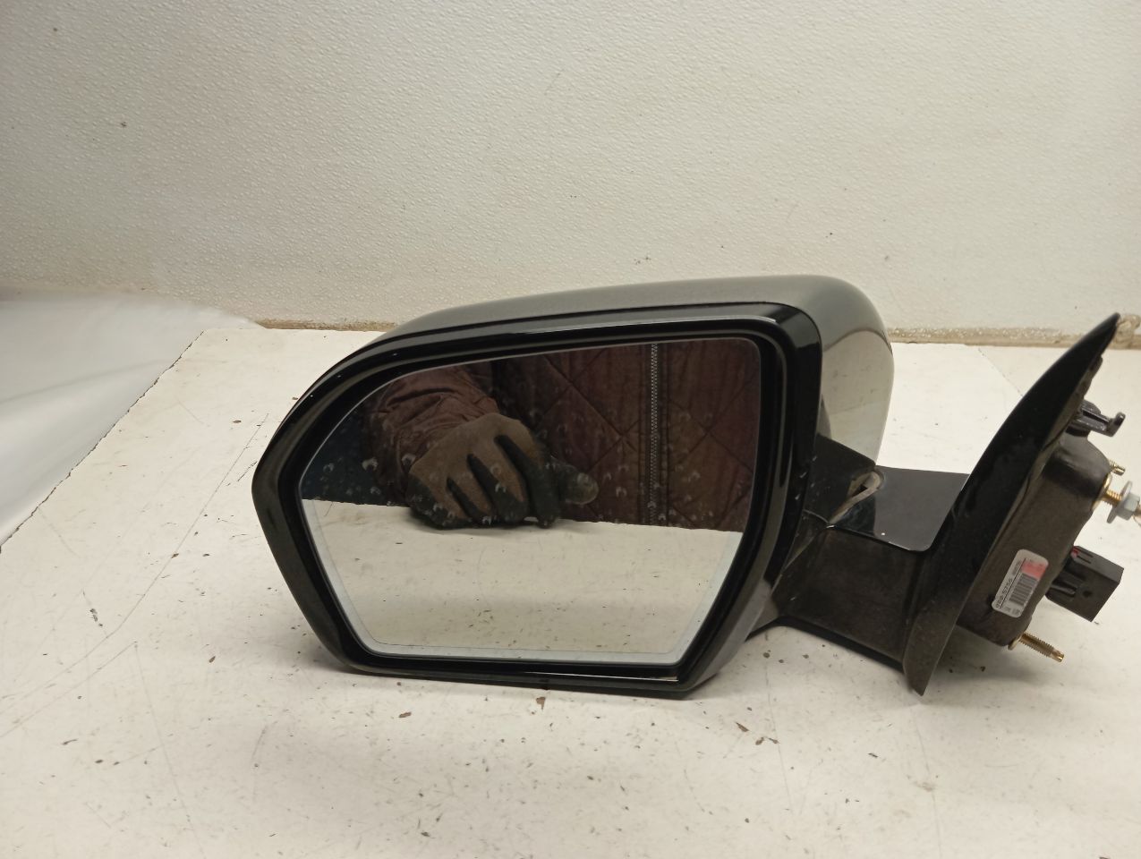 Part image 3
